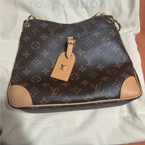 100% authentic Louis Vuitton Odeon pm brand new never used